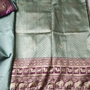 Lime Green And Purple Border Banarsi Saree