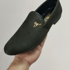 New Velvet Men's Loafer Shoes