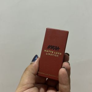 Nykaa Luxe Matte Lipstick Jager Bomb