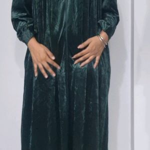 LOOSE VELVET DRESS