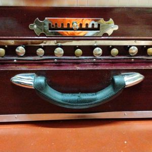 9 scale changer 3 reeds Harmonium