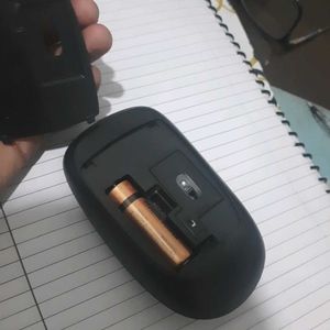 Amazon Basics Wireless Mouse