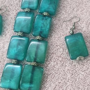 Turquoise Blue Necklace With Matching Earrings