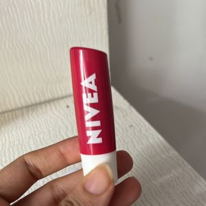 Nivia Lip Balm