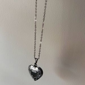 Photo Heart Locket 🖤