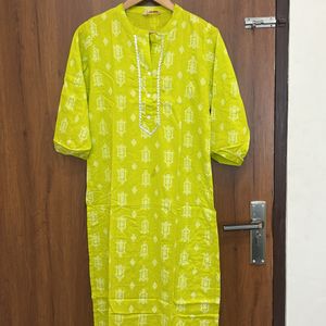 Stylish Kurta For  Women .