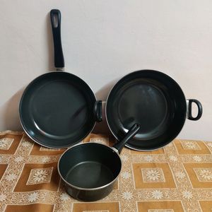 Set Of Kadai, Frying Pan And Saucepan