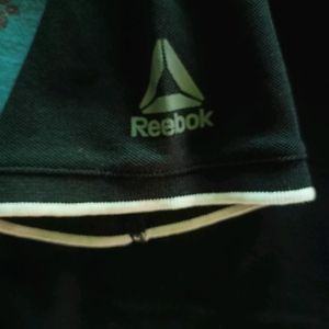 Reebok polo Shirt