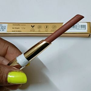 MyGlamm Ultimate Long Stay Matte Lipstick