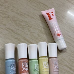 Flossy Cosmetics Highlighter And Popxo Nail Paints