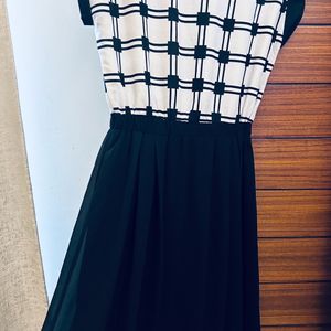 B&W Maxi Dress