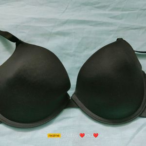 Black Padded And Underwired Bra