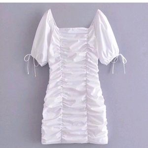 White Bodycon Wripped Dress