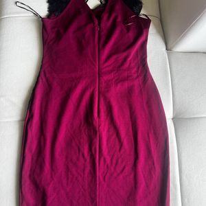 ExtremelyBeautiful Lipsy London Maroon Dress