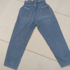 This  Pant Is Very Comfortable Size 30 Cargo Jeans