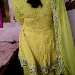 Sarara Set With Dupatta