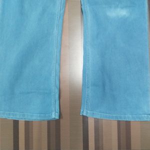 T-80 Size 34 Straight Women Denim Jeans