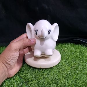 Mini 🐘 Elephant....