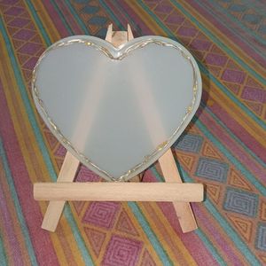 4" Heart Frame With Light And Hanging Chain