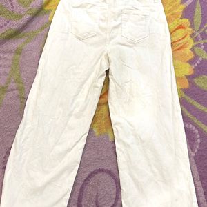 WHITE DENIM JEANS