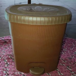 Mini Dustbin