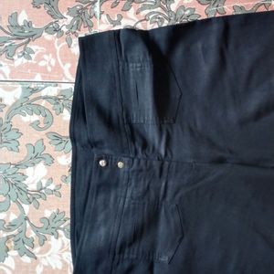 Black Butcut Pant