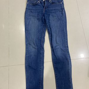 Levis Size 27 Skinny Jeans