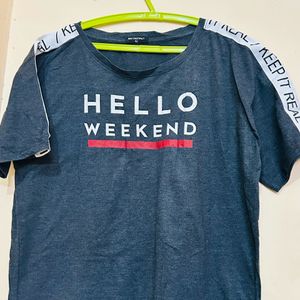 Hello Weekend T-shirt By Metronaut