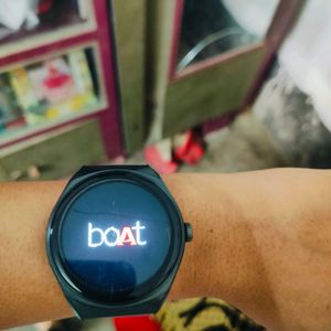 Boat Lunar Seek Smart Watch