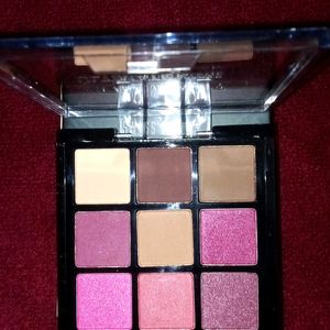 Swiss Beauty Ultimate Shadow Palette