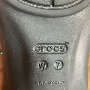 Crocs W 7