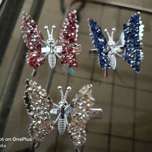 Beautiful dancing butterfly set of 3