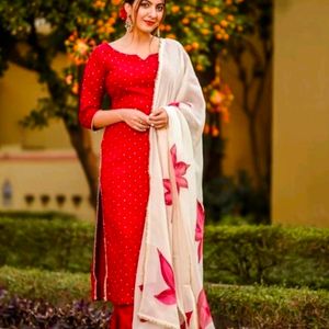 Red Kurta Set And Dupatta