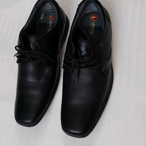 Vorth Brand Men Black Lace-up Leather Formal Shoes