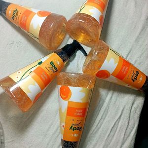 Maha Loot🤩 Plum Oopsie Daisy Shower Gel-2 Bottles