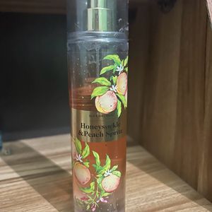 Honeysuckle & Peach Spritz