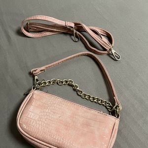 Peachy Sling Bag