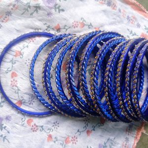 4 Set Of Bangles Combo...