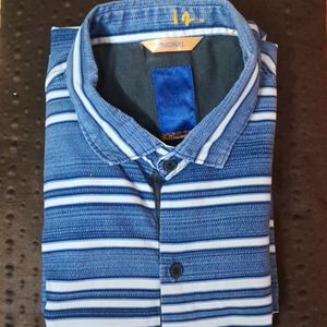 Mens Blue N White Stripped Shirt.