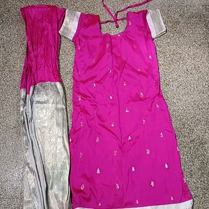 Kurti With Dupatta