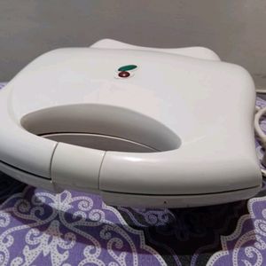 Bajaj Sandwich Toaster Maker Good Condition