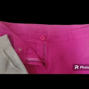 ₹99 for 2 Women's shorts Pink+Cream