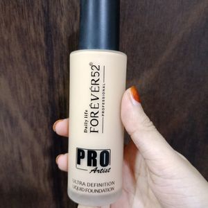 Forever 52 Pro Foundation