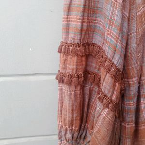 Beautiful Brown Checker Top