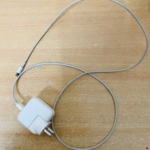 Apple iPhone 6s Charger (Adapter With cable)