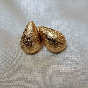 Shimmer Golden Teardrop Earrings