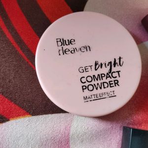 Compact Powder And Foundation