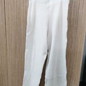 Off-white Trousers From Roadster