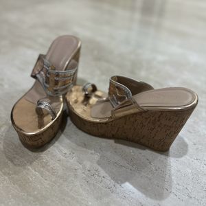 Erdani Gold silver wedges