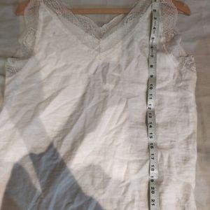 Beautiful Linen Top With Nice Lace Detailing